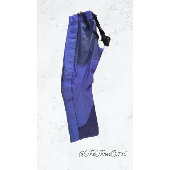 adotbush's tweet photo. So good I had to share! Check out all the items I'm loving on @Poshmarkapp #poshmark #fashion #style #shopmycloset #patagonia #adidas #michaelkors: https://t.co/zf3PxK49wf https://t.co/o2wBRLqxCB