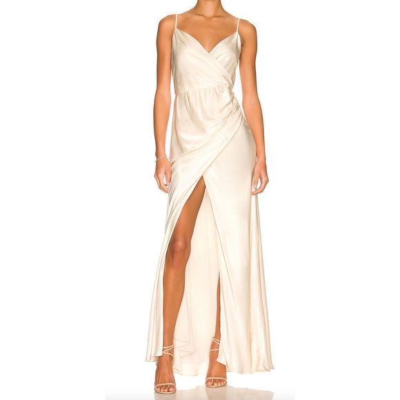 The Gift Yenta tweet media