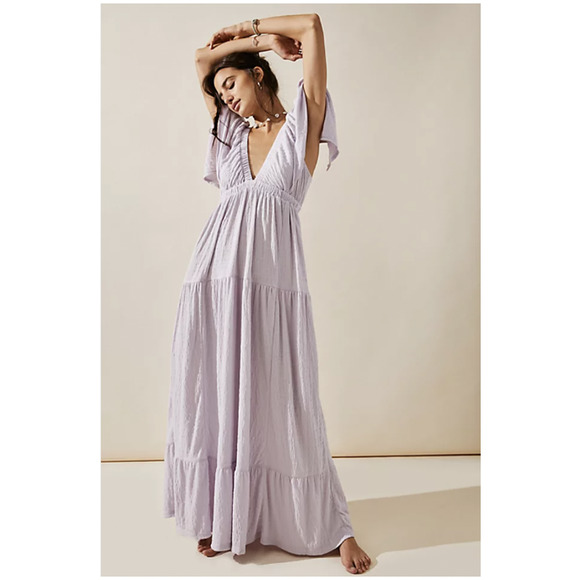 So good I had to share! Check out all the items I'm loving on <a href="/Poshmarkapp/">Poshmark</a> #poshmark #fashion #style #shopmycloset #shonajoy #dushyant #freepeople: posh.mk/nO9JJ7jlsBb