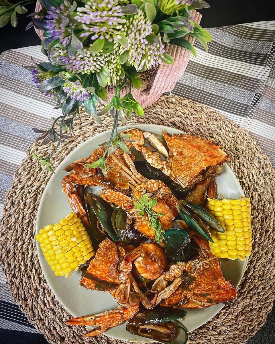 justmarkft's tweet photo. Seafood for today’s dinner 🤤

#ibacano
#seofood #Filipino #homecooking #homecook #pinoyeat #yummyfood https://t.co/09jSskgwEl