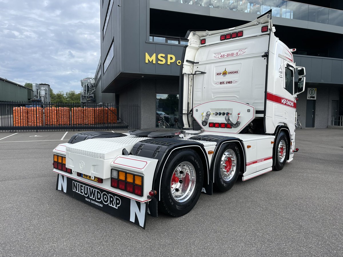 Lennart Moerdijk tweet media