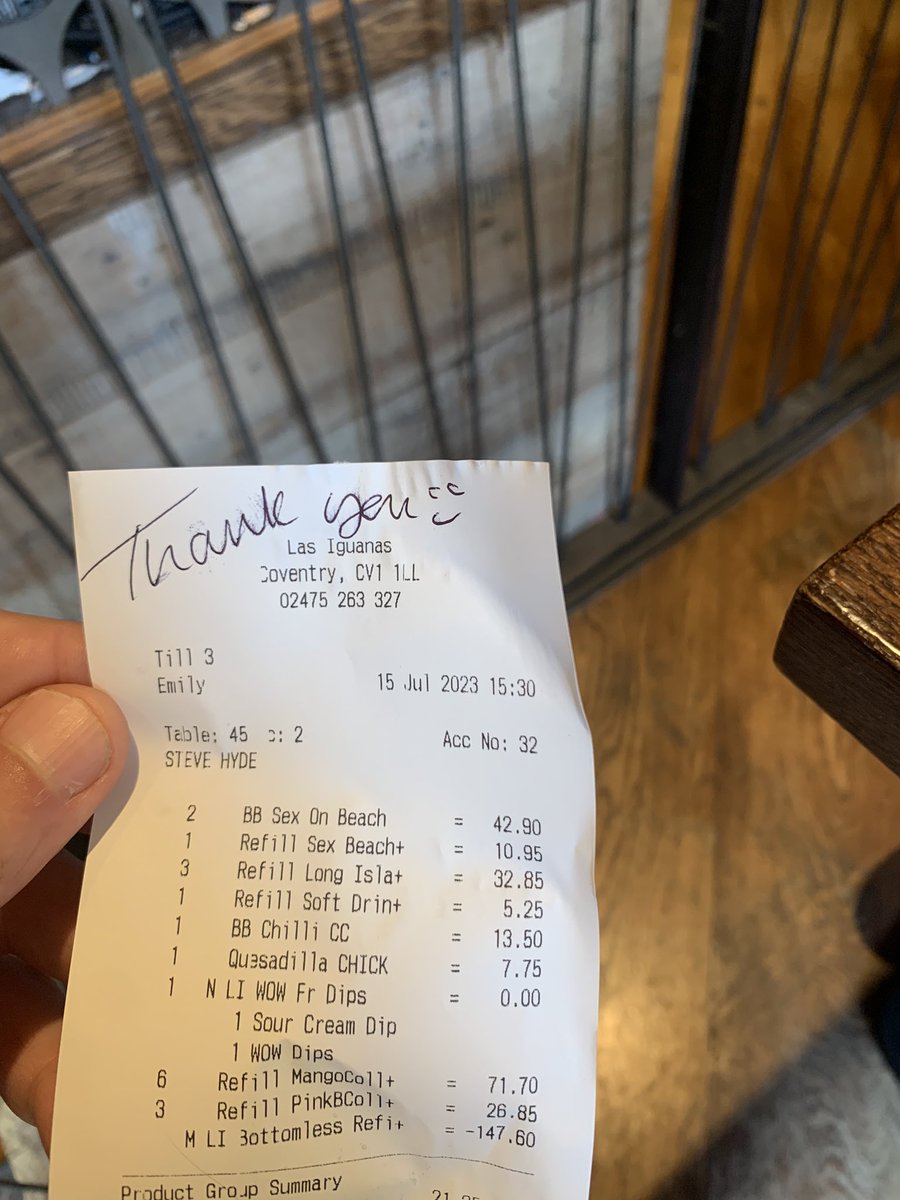 ccfcsince84's tweet image. Stop worrying about the kit, gyok going    and how many centre half’s we got.. have a drink and happy Saturday #PUSB #notpissed @0506lfc