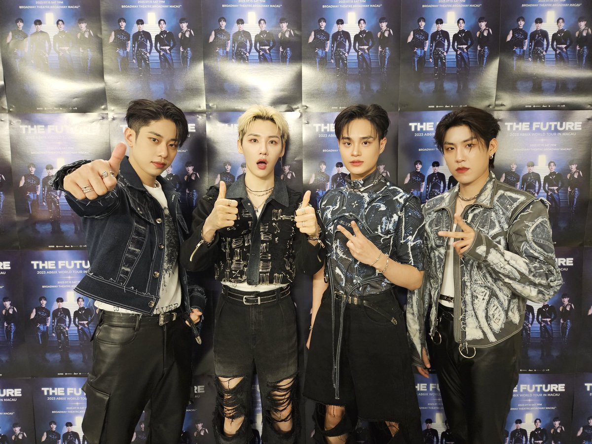 AB6IX's tweet photo. [📷]
230715 'THE FUTURE' IN MACAU 
2023 AB6IX WORLD TOUR 'THE FUTURE' IN MACAU 🇲🇴
마카오 ABNEW와 행복한 추억 쌓기 완료 ✨
콘서트장을 채워주신 여러분 감사합니다 😌🩷
앞으로 남은 투어도 많은 기대 부탁드려요❣️

#AB6IX #에이비식스
#THE_FUTURE #MACAU https://t.co/pA8ZiHgEWg