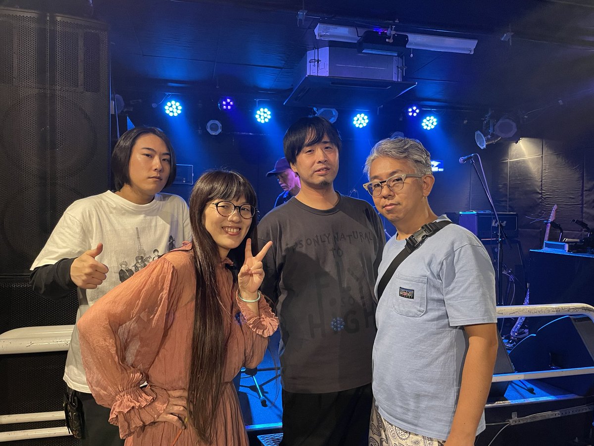 sara_zala's tweet photo. UNLIMITSありがとうございました！
久しぶりのさらざらとなりました。
Rollingのヒデさん還暦おめでとうございます！先輩のそのエネルギーについていきます！ https://t.co/n0SeughEmd