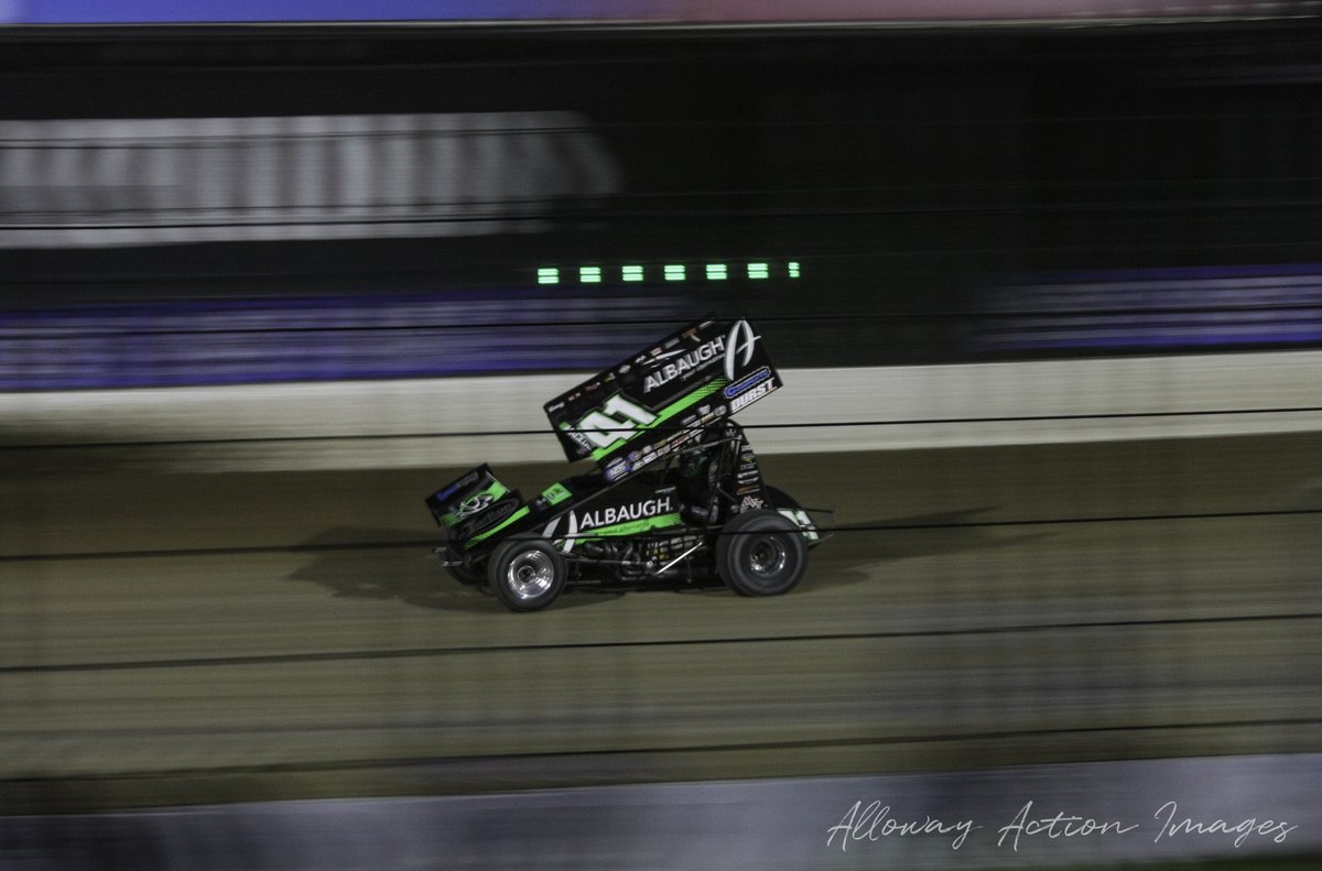 Matt_Alloway_37's tweet photo. @carson_macedo picked up the win in #TheKnightBefore @EldoraSpeedway on Friday, July 14th in the @JJR41Updates #41 (1 of 2) https://t.co/x8Jod93iwM