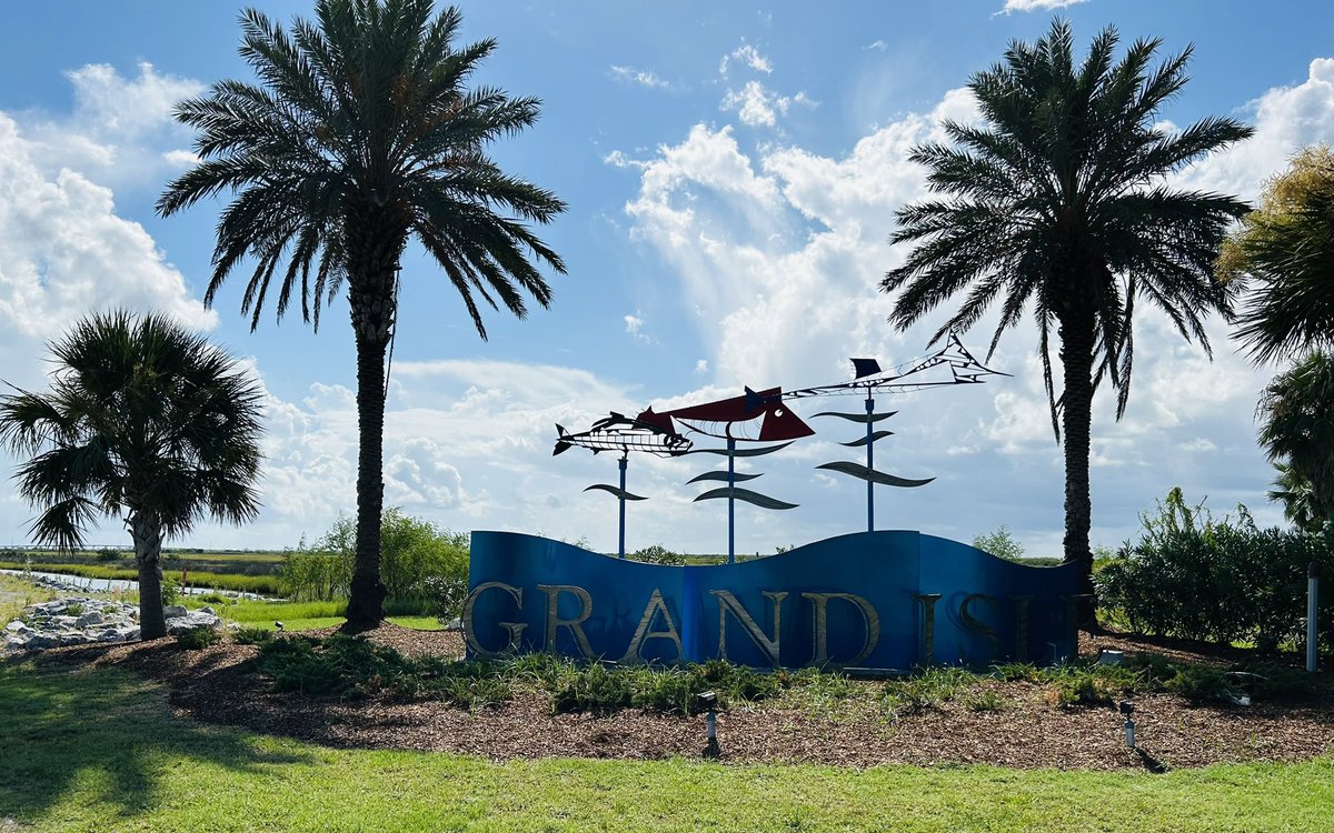 moniquemcrochet's tweet image. Our happy place #MPO #MoCro #Islandtime🌴