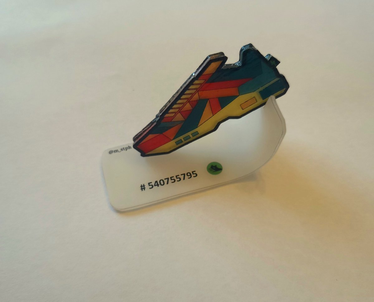 m_stph's tweet photo. Hello Stepners 😁
I'm back with another #STEPN 
#giveway in Europe this time 🍀
I'll let you choose what you want to win 😉 
• Key rings 
Or 
•Physical nft 

Comment to let me know end vote in pinned tweet https://t.co/dXYT4fxQYt