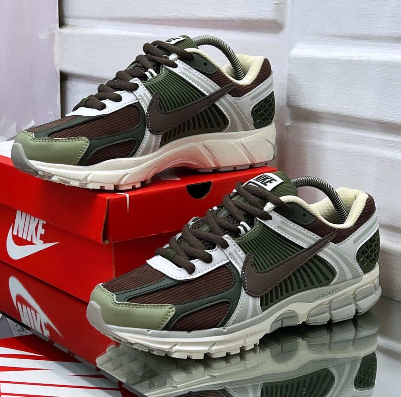 Nike vomero 45 sales