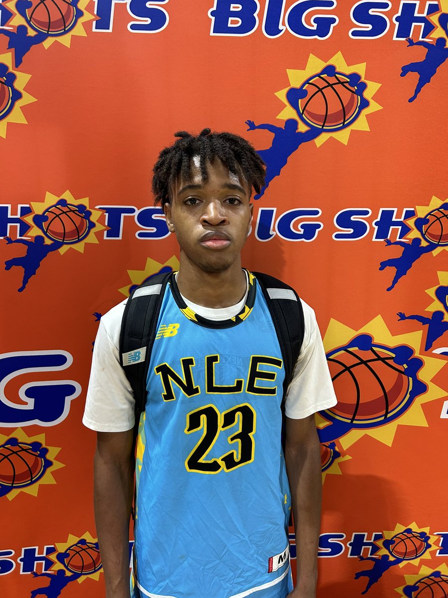 BigShotsGlobal's tweet photo. #BIGSHOTS #NationalsLive

17u

Next Level Elite 68
23 Franklin Davis 24

Mavs Elite 61 https://t.co/ggoLrM6BRV