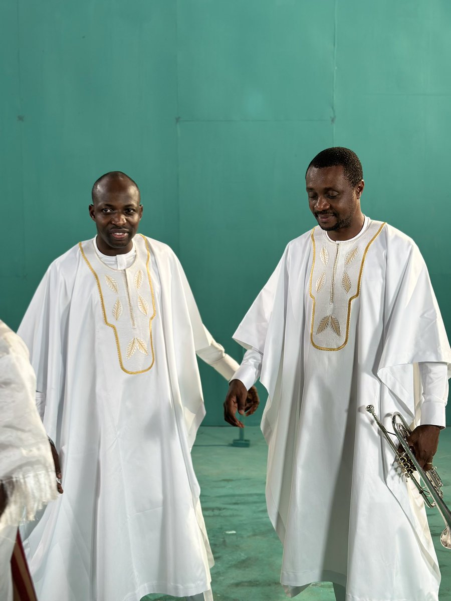 nathanielblow's tweet photo. IBA ! Ready to see this?
Moi &amp; The Eagle @dunsinoyekan . Even the Agbada can’t stop Him from soaring.
Kingdom partnership. Together flying YESHUA’s flag high …🏳️ https://t.co/yLKcjmjpkg