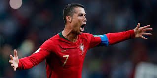 D9438z's tweet photo. Citez moi un joueur plus clutch que Cristiano Ronaldo et je désactive mon compte https://t.co/AlOKpE7a4N