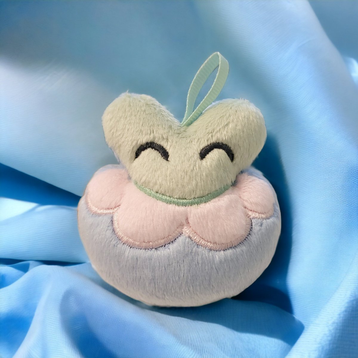PlushSyndrome ✨️ store open tweet media