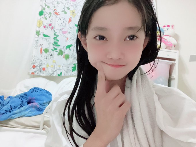 Twitterのコスプレ画像19