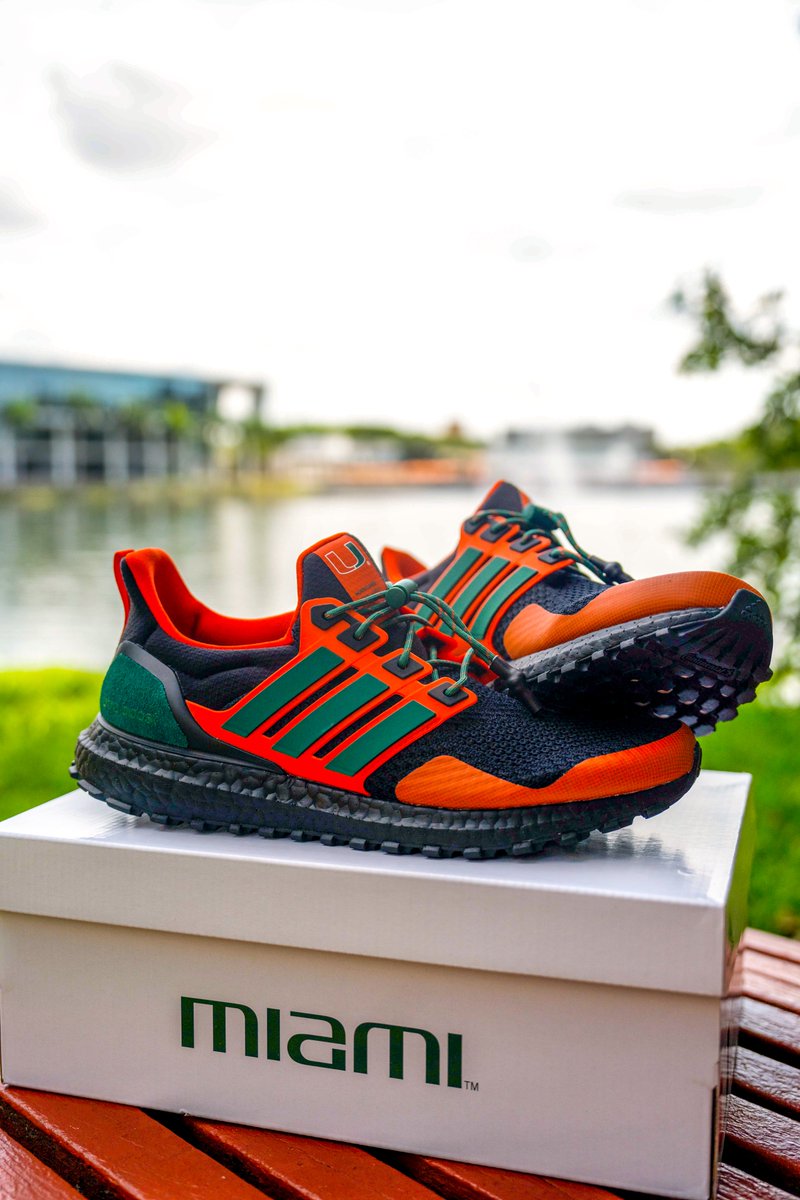 adidas gazelle silver green womens adidas EE3702 Ultraboost 4.0 Miami Hurricanes Mens Shoe