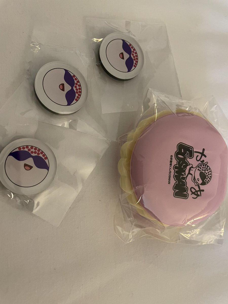 KhouryMD's tweet photo. Gotta love the swag at #IES2023 courtesy of @shig_uek #EOSMAN

There’s a baby, I think we now need an #EOSWOMAN! #eosinophils @EosinophilSoc https://t.co/KApD0GI72D