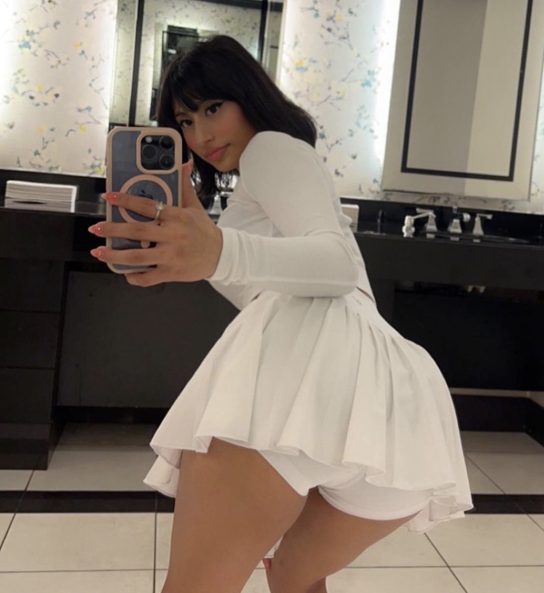 TaliaTayylor's tweet photo. Rt for a special DM🤭 https://t.co/lo6FHdANIB