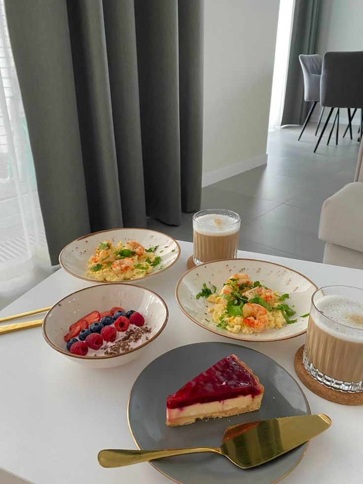 MidnightEcho tweet media