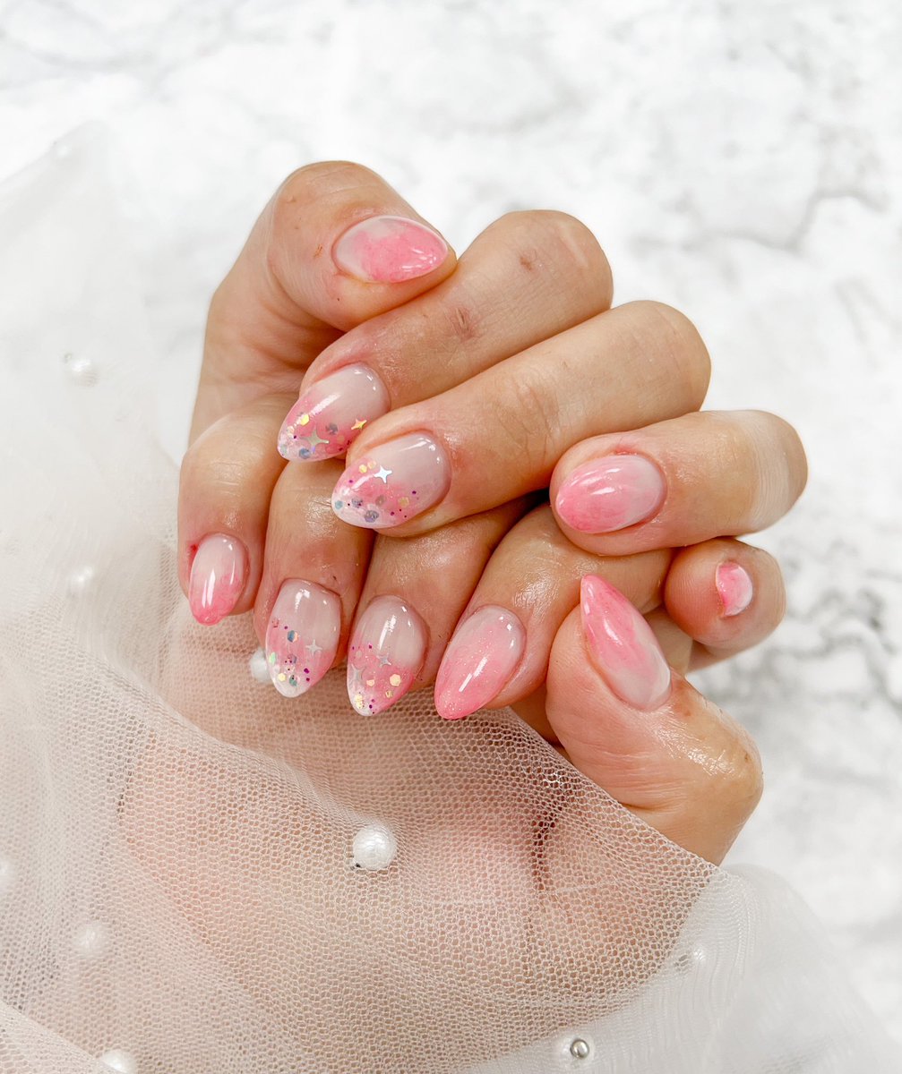 Lara Pickle *•`.🫧𓂃 #ArtistforValencia tweet media