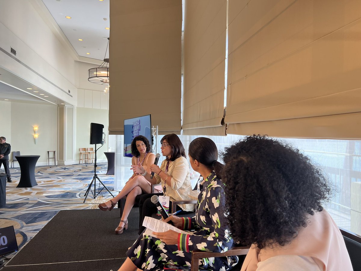 This was a lot of fun. Thank you @soledadobrien for driving such a fascinating conversation. And to @penileyramirez @ndeltoro @penileyramirez for being present. @NAHJ #nahj2023