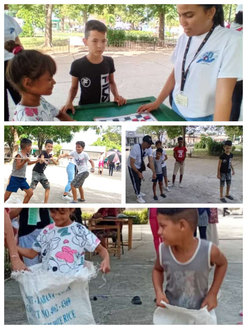 vicejefeagr's tweet photo. El 3er sábado del mes, la #AduanadeCuba en el barrio en todo el país, en especial con los niños en sus vacaciones, llevando amor y alegría, #AduanaEnLaComunidad liderado por la #JuventudAduanera esa q no de detiene y encabeza las prioridades de la institución https://t.co/LrK241QqlB