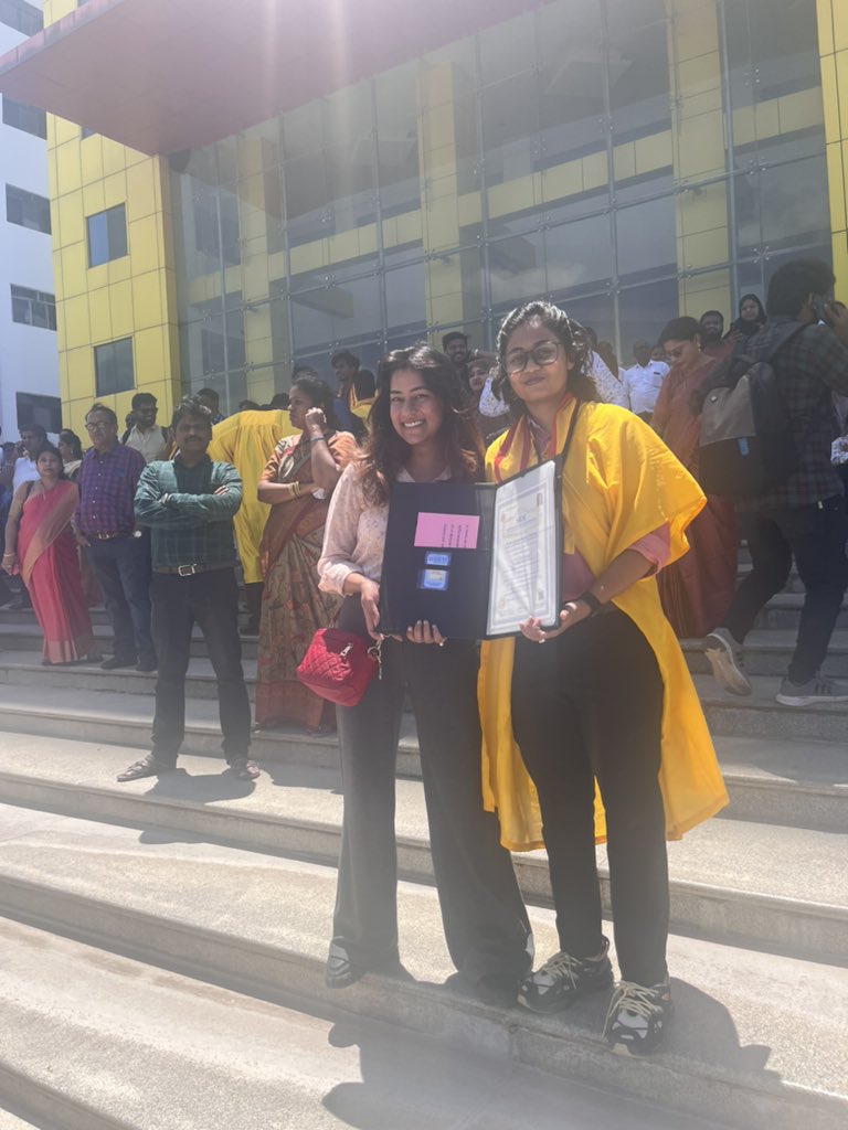 Aaishika tweet media