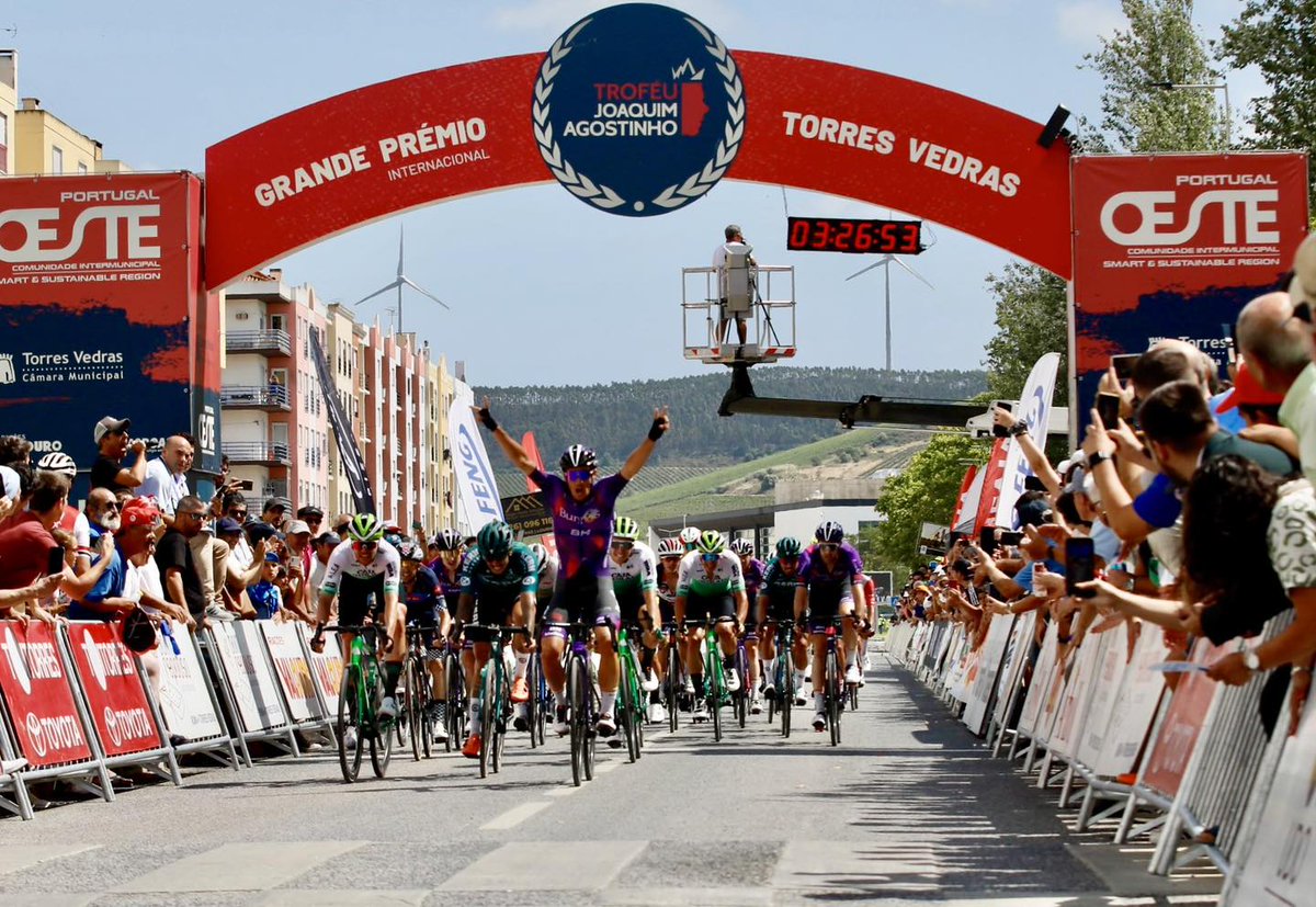 #GPTorresVedras #TrofeuJoaquimAgostinho 🇵🇹

La 𝐒𝐄𝐗𝐓𝐀 𝐕𝐈𝐂𝐓𝐎𝐑𝐈𝐀 de la temporada 🤩