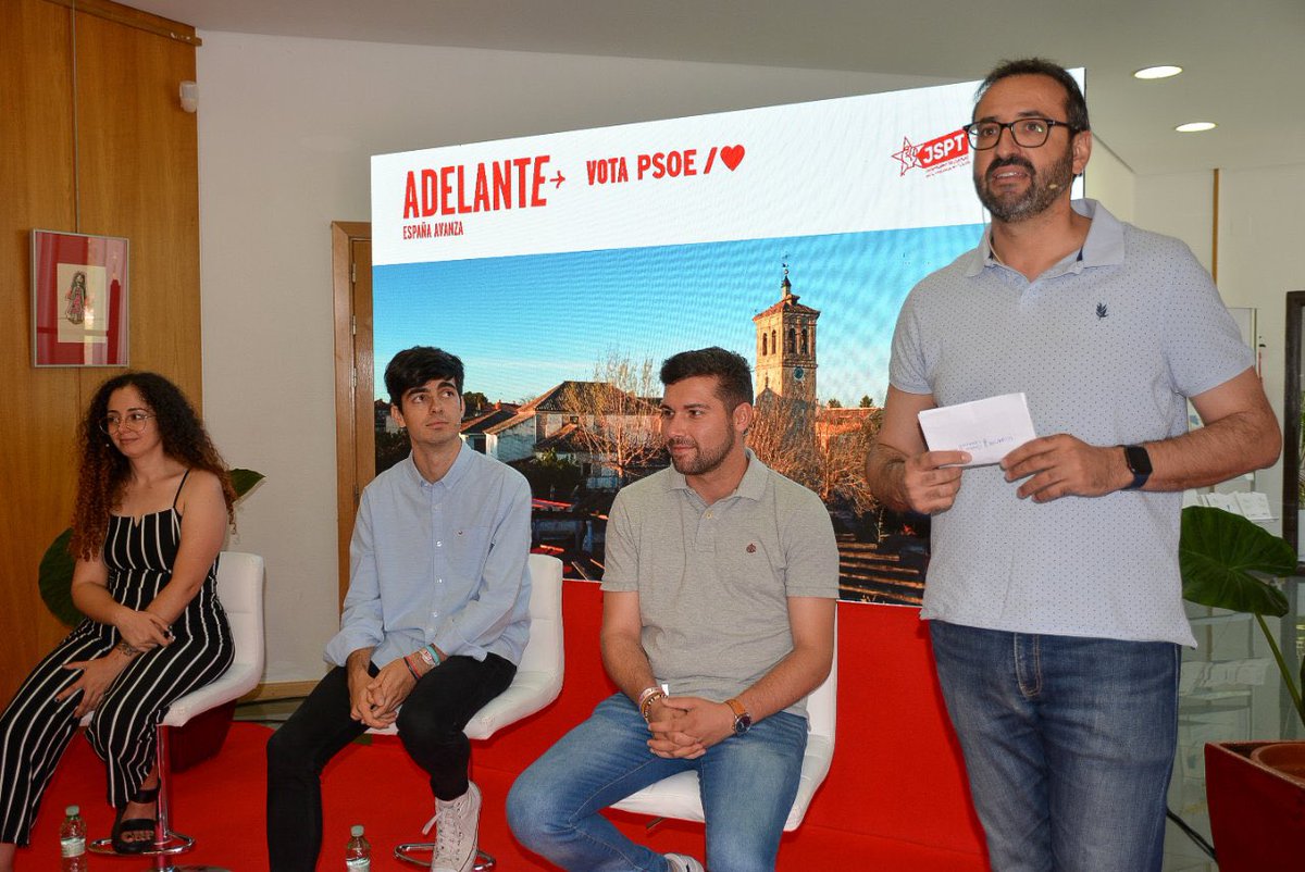 Albertohgarrobo's tweet photo. Magnifico encuentro en Cobisa, para dar a conocer un proyecto común de avances, enfocado en la igualdad, el crecimiento económico y la juventud.
Gracias por la acogida https://t.co/ifxXC3M5om