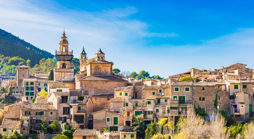 AutosVima's tweet photo. Take in the most romantic town in Mallorca!
Valldemossa an idyllic small town which you can take in during the sunset!
https://t.co/smb2xdWUTc
#valldemossa #mallorca #sunset #vima #rentacar https://t.co/lqpkyLNwU5