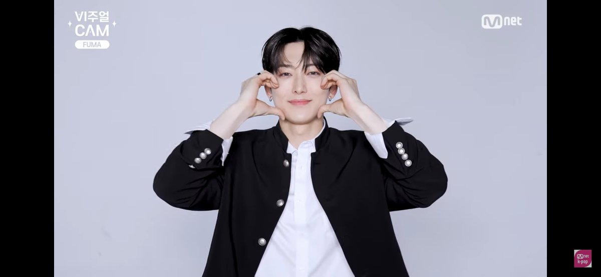 b2ko23_'s tweet photo. @MnetKR #비주얼캠_andTEAM
앤팀&amp;비주얼캠 조합 말해뭐해 너무 아름답지💕 은혜로운 영상에 저는 그만 정신을 잃고 말았는데요… 제가 가장 마음에 들었던 장면은 후마의 엔딩포즈!!!🫶🫶넘넘귀엽고 사랑스러운 후마폴라 저요저요제발저예요한평생이순간만을위해서살았어요🥹저에게 오리라 굳게 믿습니다 훔멘 https://t.co/dsEJsGhTfs