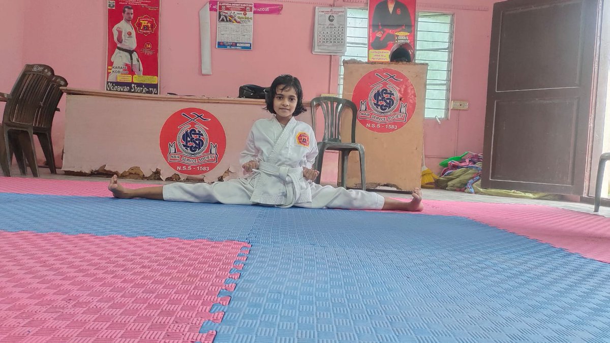 shorinryualpy's tweet photo. Our Bright Future 🥋 ❤️
#karate #karateForLife #okinawa #okinawanshorinryu #kerala #india #AIKF https://t.co/hUNGiEsH60