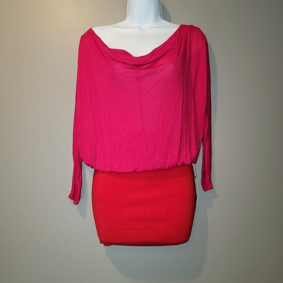 rosegoldrivet's tweet photo. So good I had to share! Check out all the items I'm loving on @Poshmarkapp from @MargieS40036211 #poshmark #fashion #style #shopmycloset #boden #express #tommyhilfiger: https://t.co/h7JGatCZ8R https://t.co/2TFnq70q2X