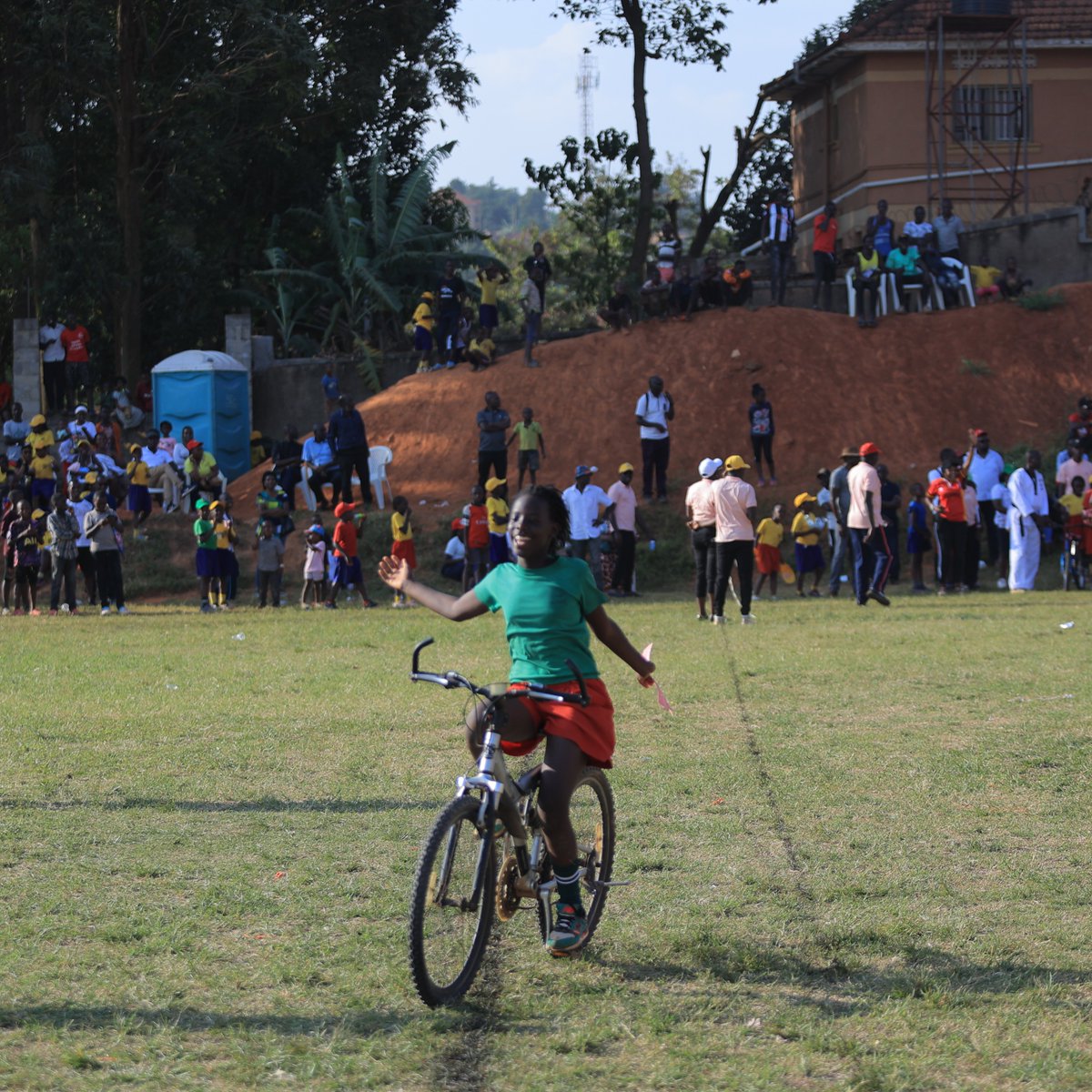 kqprimaryschool's tweet photo. Congratulations to the contestant of peacock for having emerged the winner of bicycle race. @kqprimaryschool
#sportsday2023 😊 #HappeningNow #kqpssportsday #Kqpssportsday23 #SportsDay. https://t.co/cV3micDLpx