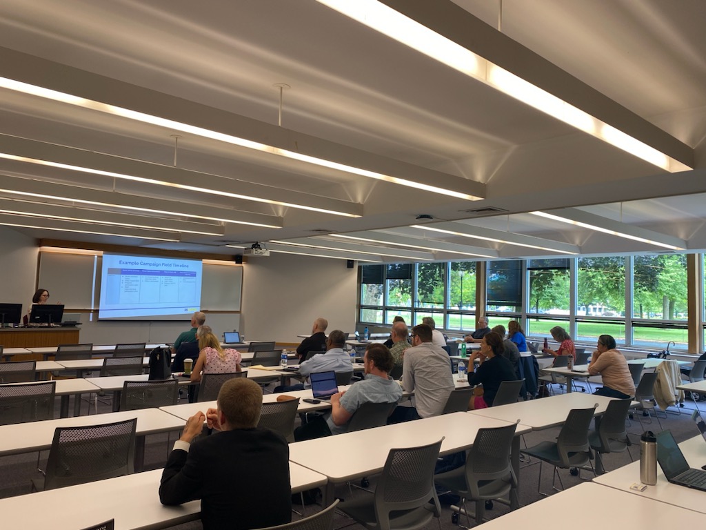 in2dems's tweet photo. Thank you to everyone joining the @in2dems @INDems training today! A great group of people turning out to help restore democratic leadership to Indiana! https://t.co/iHEoH0E24B