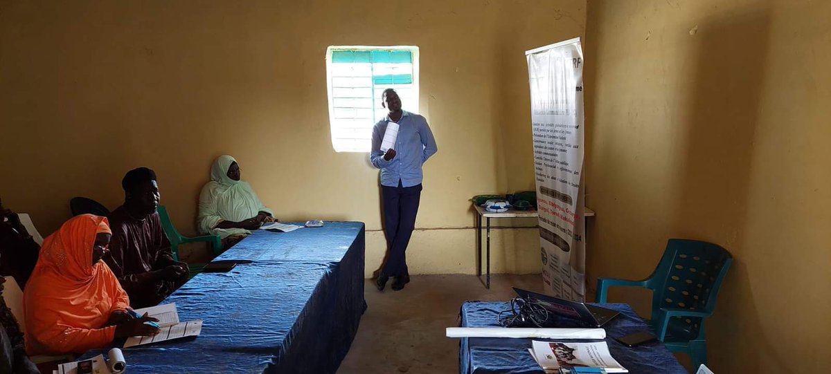 OMojedec's tweet photo. Dans le cadre du #PEV_RC, le #consortium #MOJEDEC, #GADER, #CCAJ/Ty et #6_OSC locales des jeunes/femmes a organisé à #Ayorou 22/06/23, un atelier multi-acteurs d'identificat@ des messages sensibles poussant les jeunes/femmes vers l'Extrémisme Violent sur financement de #GCERF. https://t.co/ldYColS4TH