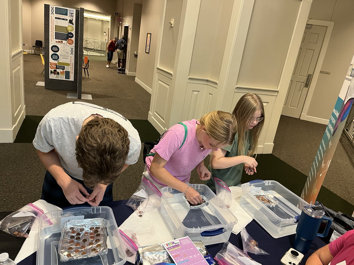 Laura Lee McLeod tweet media