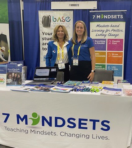 Chelsea Buchanan tweet media