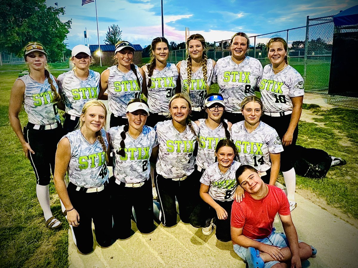 Back at it today at the USSSA Midwest Nationals heading into day 2 of bracket play going in 5-0!  Let’s Go Girls! 11:40am Field 44 <a href="/LFCollegeSB/">Lake Forest College Softball</a> <a href="/JoeKinsella66/">Coach Joe Kinsella</a> <a href="/UWWSoftball/">Warhawk Softball</a> <a href="/SBRRetweets/">Softball Recruiting Reposts</a> <a href="/SbEdgewood/">Edgewood University Softball</a> <a href="/Piosoftball/">Carroll University Softball</a> @RRSGransee