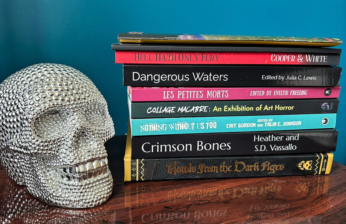 All the physical anthologies &amp; magazines I’ve had short stories &amp; poems in since the first in May 2022 - not bad at all, and this doesn’t count the only-only mags and podcasts. 

So pleased that all these editors felt I had something worth sharing!