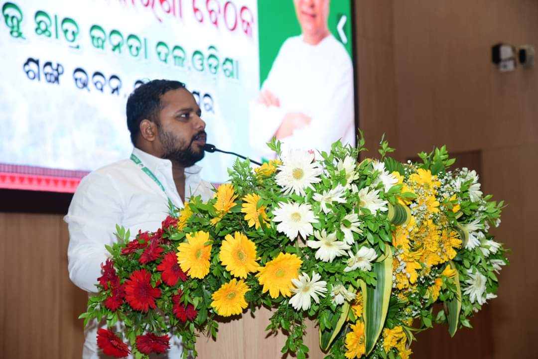 pradosh2015's tweet photo. ଶଙ୍ଖ ଭବନ ରେ ବିଜୁ ଛାତ୍ର ଜନତା ଦଳ ର ରାଜ୍ୟ କାର୍ଯ୍ୟକାରିଣୀ ଅବସରରେ
#BCJD
#NaveenOdisha
@Pranab3333 
@pranabpdas 
@Naveen_Odisha https://t.co/L49UkOlCv7