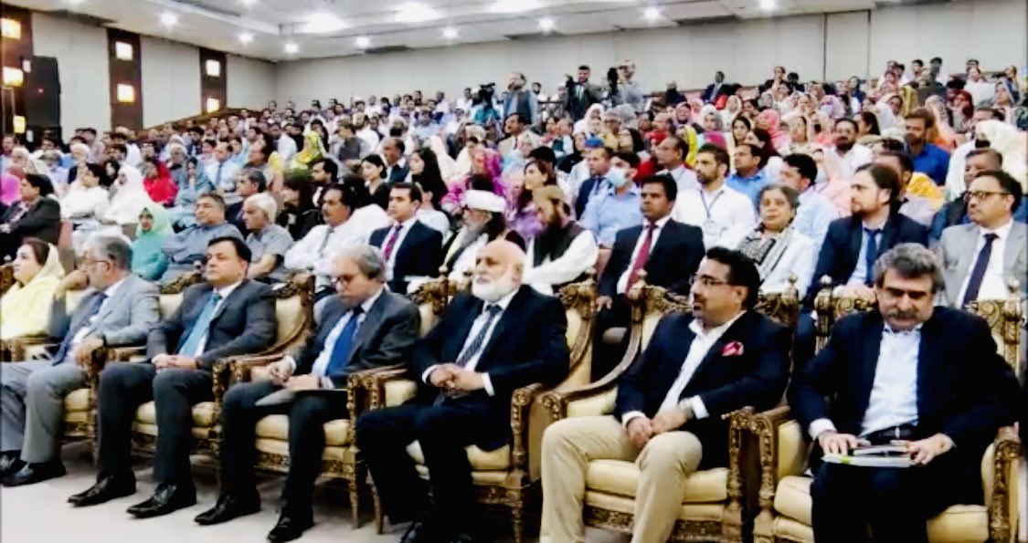DrNiazAhmadSI's tweet photo. Attended the launching ceremony of an initiative by PM @CMShehbaz - the Pakistan Endowment Fund for Education, along with the incorporation of Coding and Constitution into the National Curriculum of Pakistan. A monumental stride towards educational advancement. https://t.co/PVqFKuYLd1