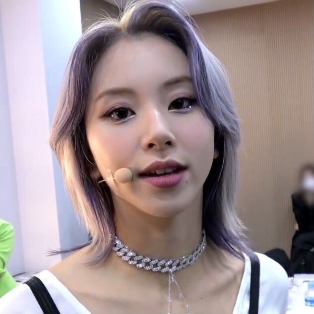 hourly chaeyoung (@chaeyounghours) on Twitter photo 