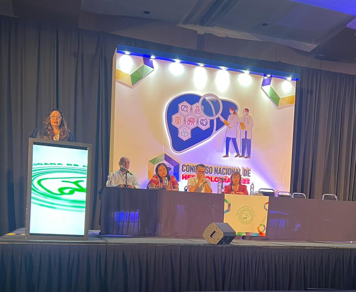 amhmx's tweet photo. ¡Dra. Graciela Castro Narro presidenta ALEH! 

#AMH #Reencuentro #Congreso https://t.co/rkKQo63pug