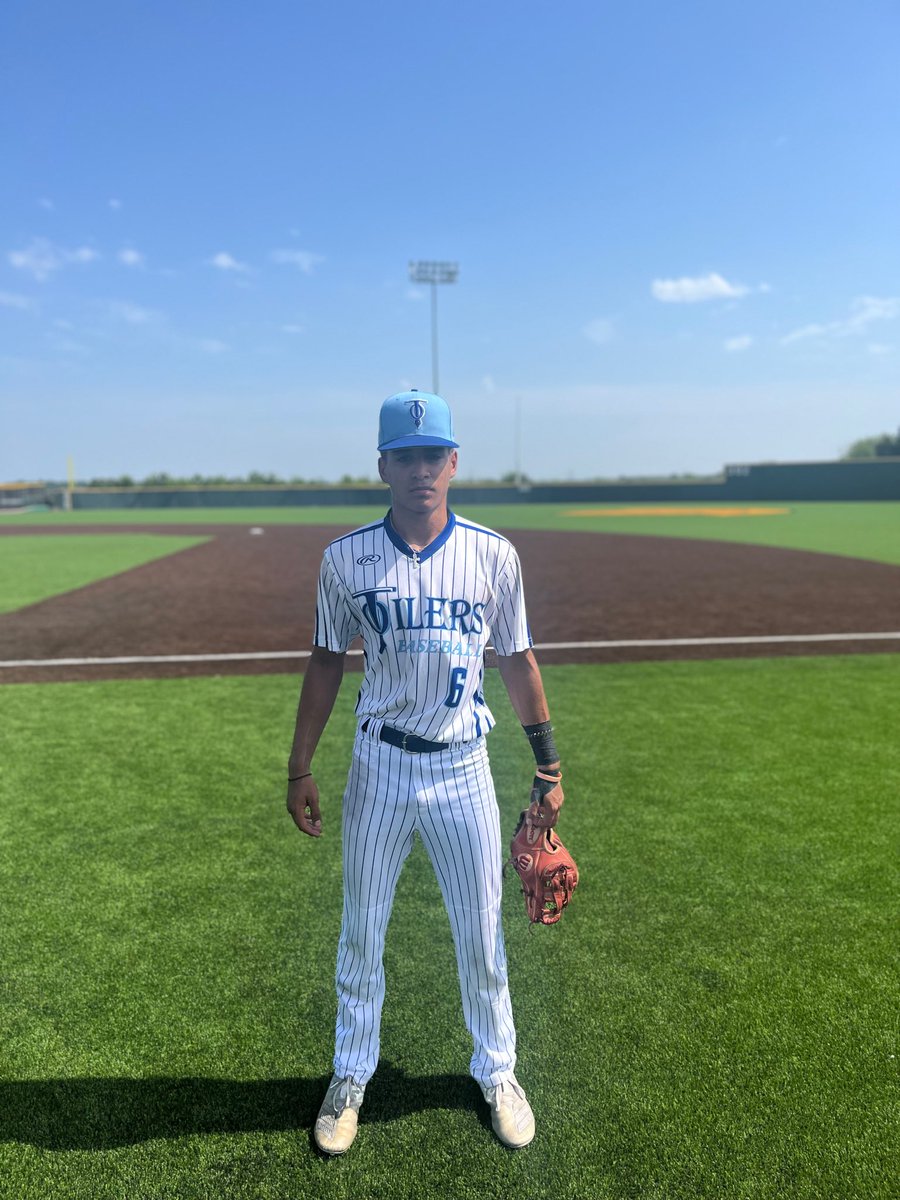 FiveToolTexas's tweet photo. #SummerClassicSS F: @TEXAS_OILERS 16U Molloy/Ashford 8, Texas Generals Garcia 5 
PoG: Cesar Cantu 7 IP, 11K, 5H, 2 ER | 1-2, 2 RBI
Hitter: @scri12021 2-2, R https://t.co/FxEbMsjYVt