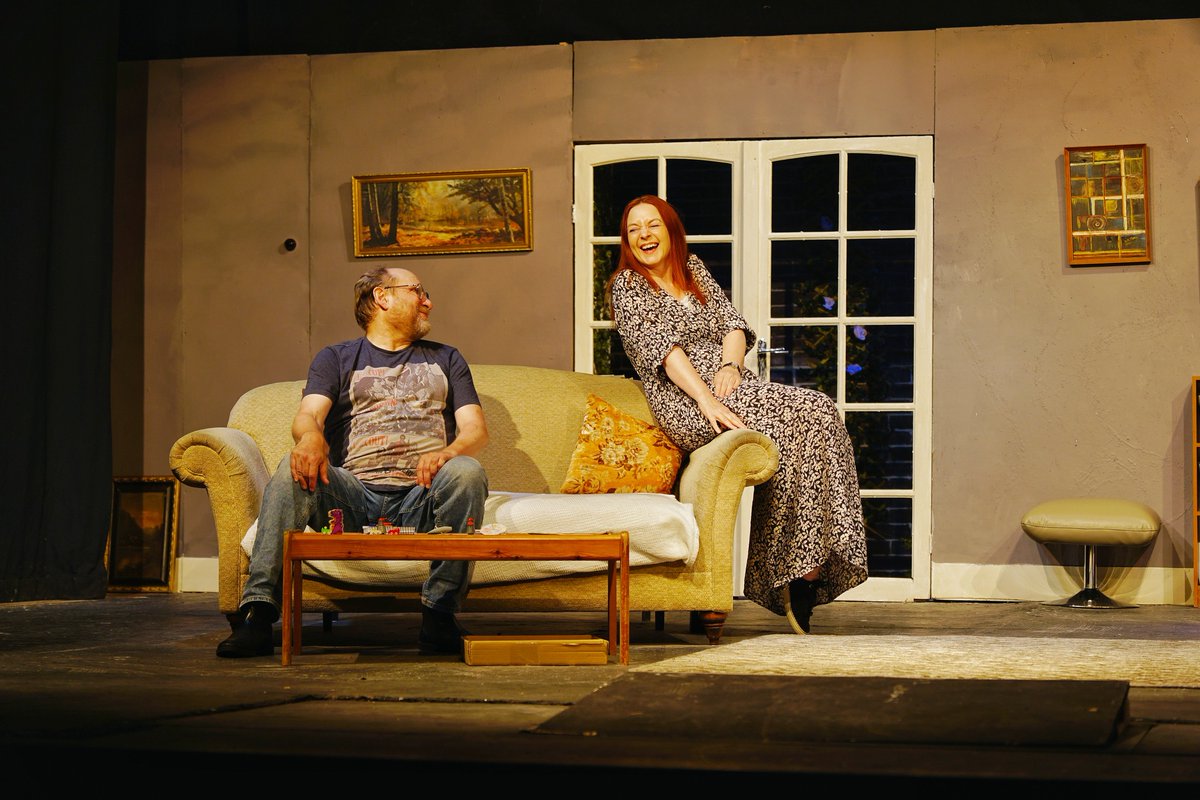 BehindTheArras's tweet image. So, a clueless vet, a librarian with libido on the loose, a husband whose life is a board game, and three women who have to live with the trio. That's what you get with Ayckbourn's #LivingTogether from @HGLTBham in a fun night of sparkling entertainment. behindthearras.com/reviewsam/2023…