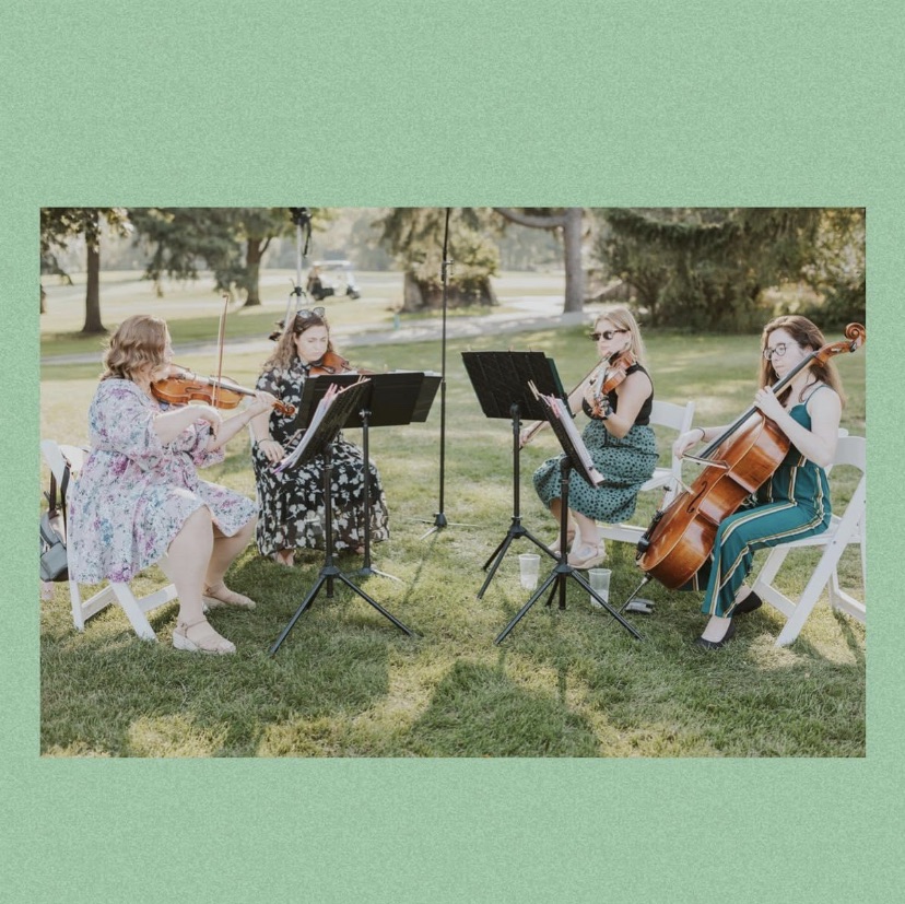 duende_silocity's tweet photo. Grab a cold  one and join us 🍻 Mimosas &amp; Minuets: The Bell Canto String Quartet https://t.co/fXVjiBNtcp