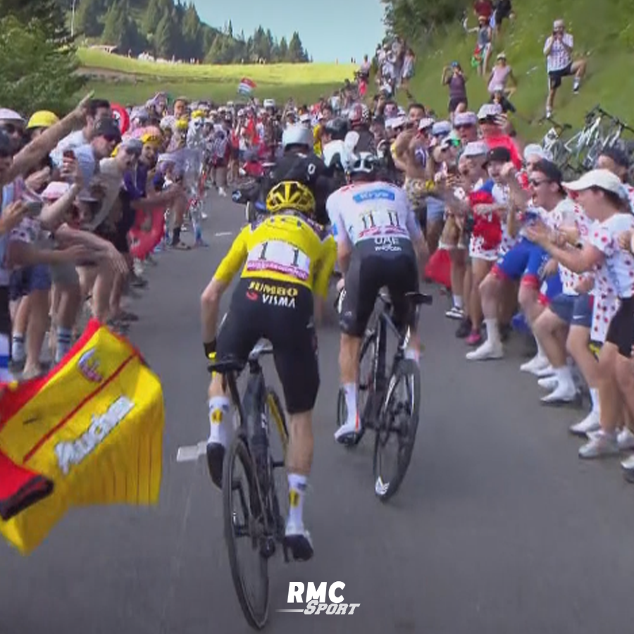 RMCsport's tweet photo. 🏍️ Un des tournants de ce #TDF2023  ? https://t.co/Vhl4QF6pcg