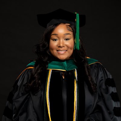 Dr. Acuff 🥰 #NewProfilePic #MedTwitter