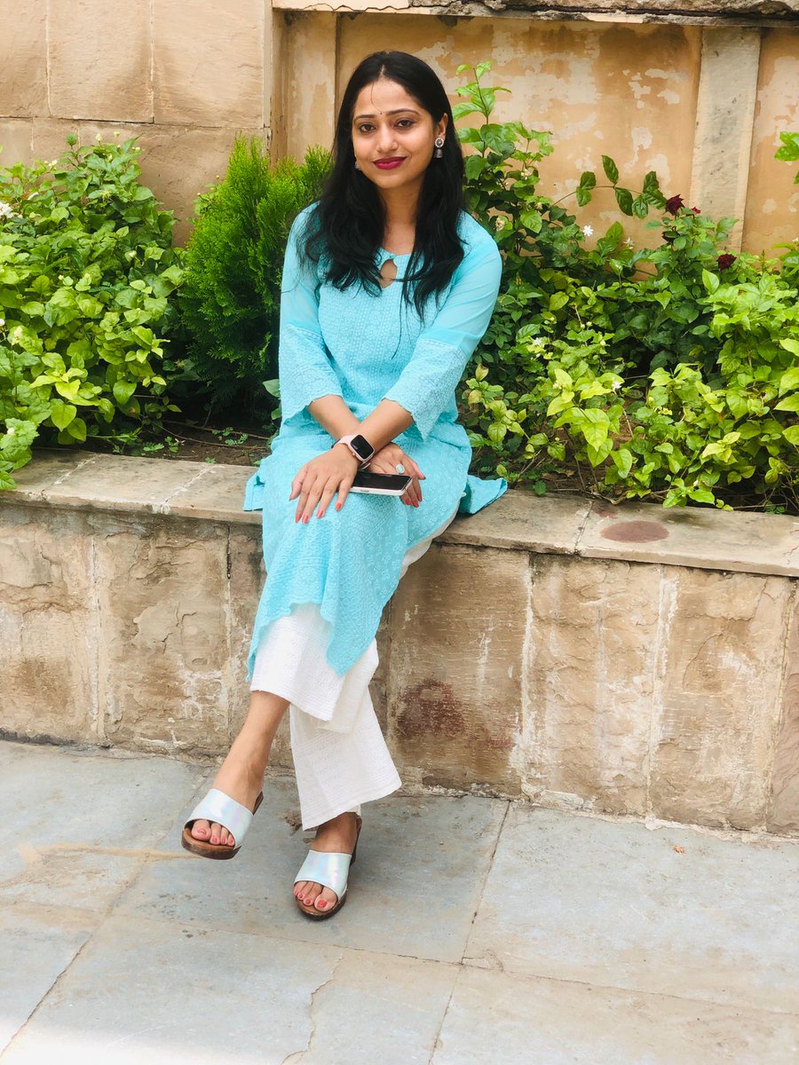 waves are inspiring not because they rise and fall but because they rise again ..so be positive always 🤗
#PositiveVibes 
#InspirationalQuotes 
#MotivationalQuotes