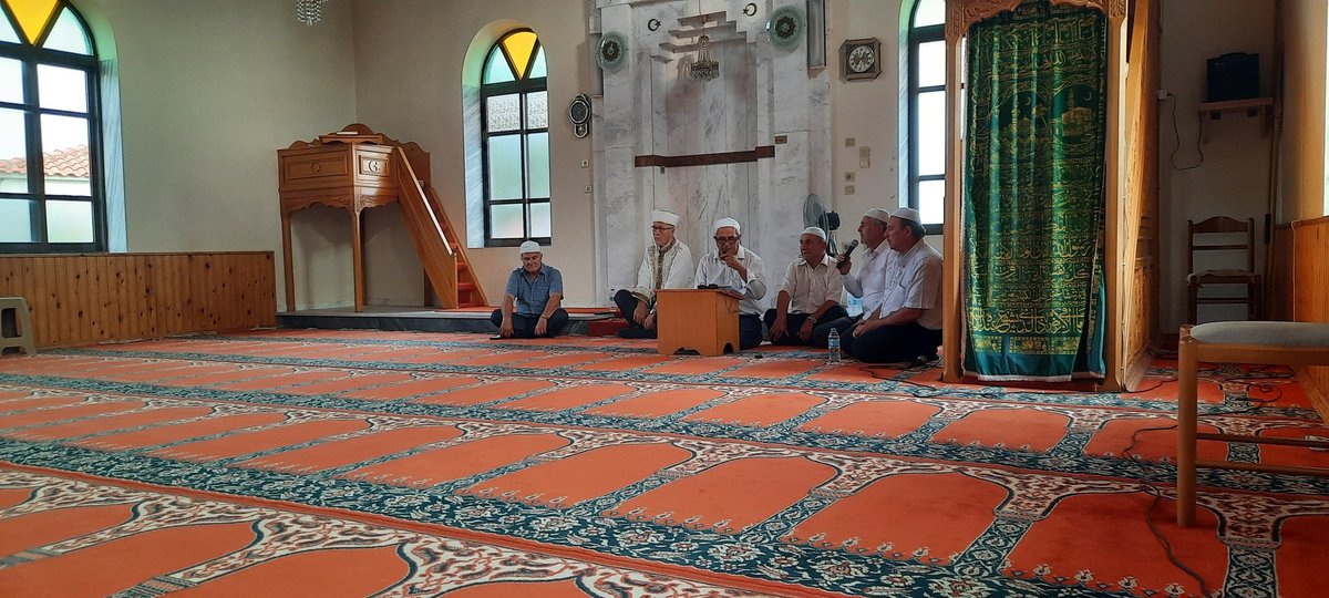 orhanbulbulgr's tweet photo. @thhsynkrgz Mustafa Abinin köyünde Mevlit Batı Trakya Menetler Köyü https://t.co/4c5kRn40Sx