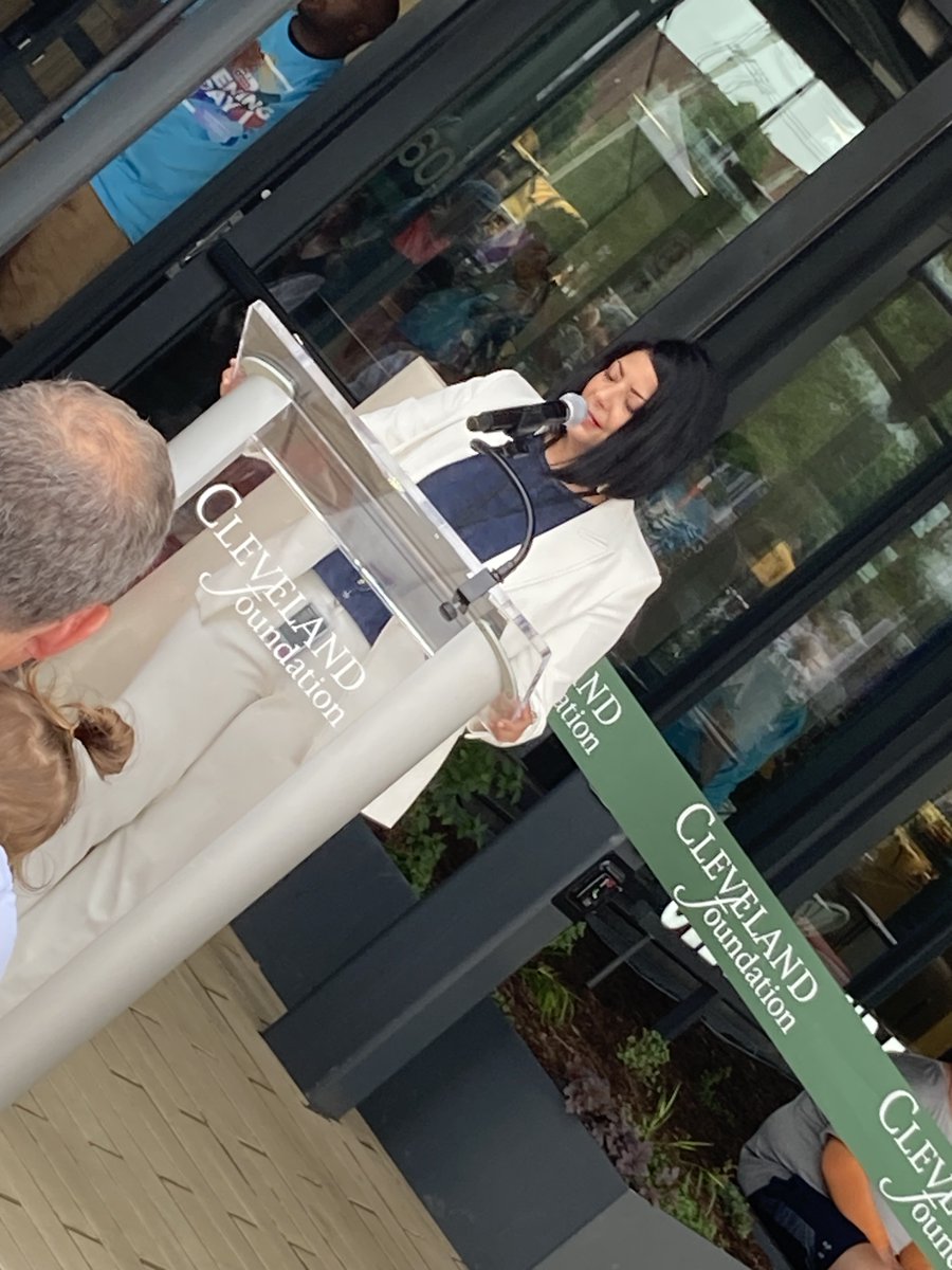 Cleveland Foundation (@clevefoundation) on Twitter photo "This building was designed to build relationships." <a href="/CleveFoundation/">Cleveland Foundation</a> President & CEO-elect <a href="/lilliankuri/">lillian kuri</a> shares the vision of the foundation's new #MidTown home at #MidTownOpeningDay!
#CommunityCelebration "This building was designed to build relationships." <a href="/CleveFoundation/">Cleveland Foundation</a> President & CEO-elect <a href="/lilliankuri/">lillian kuri</a> shares the vision of the foundation's new #MidTown home at #MidTownOpeningDay!
#CommunityCelebration